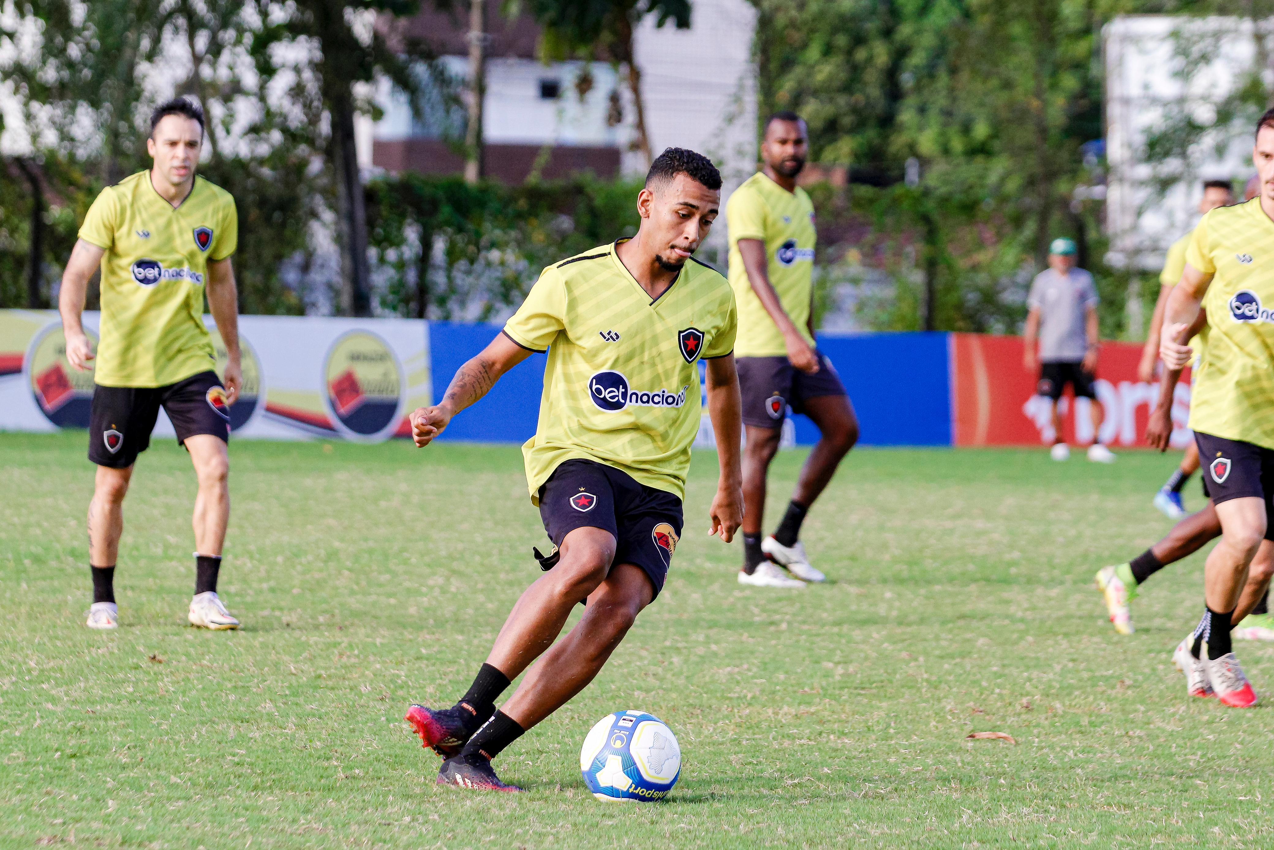 JOGADOR EDMUNDO BOTAFOGO jpeg