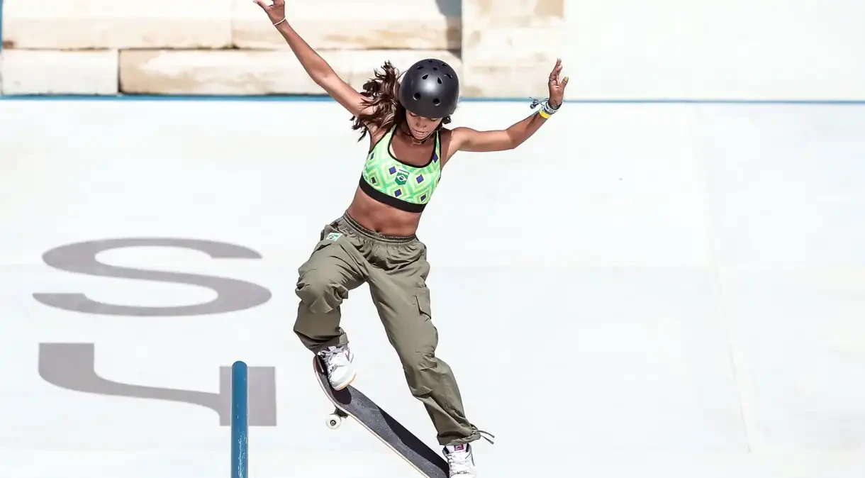 Rayssa leal skate paris e1722175106356