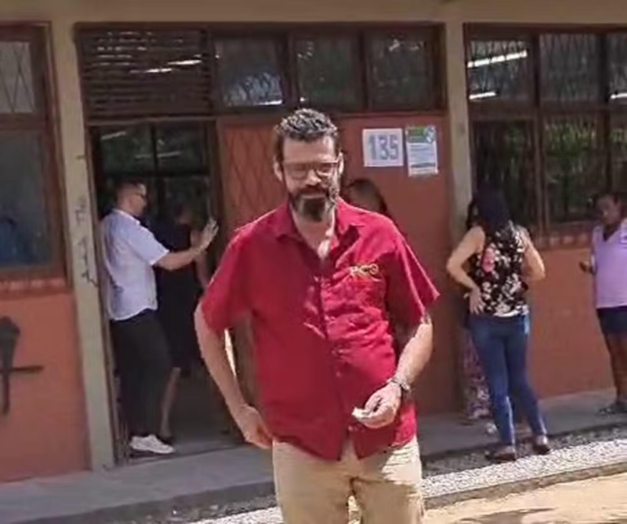 Vlcsnap 2024 10 06 11h43m20s353 Easy Resize com